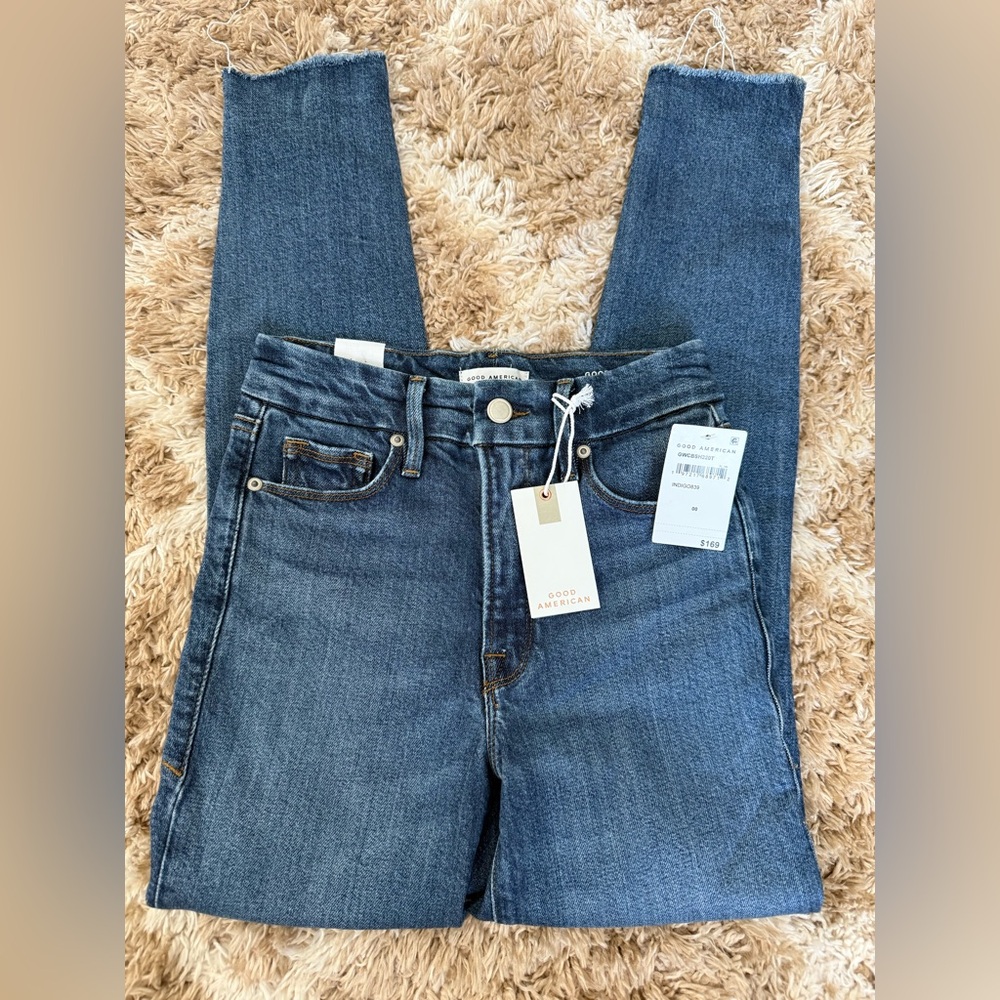 Good American Indigo Blue Jeans – Size 00 – NWT – $169 MSRP